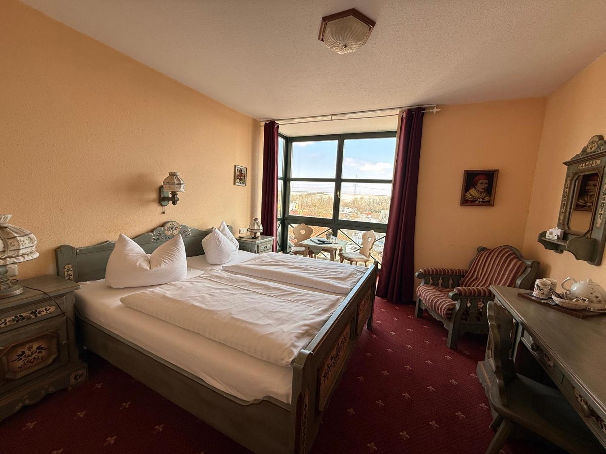 Landhotel Burgenblick