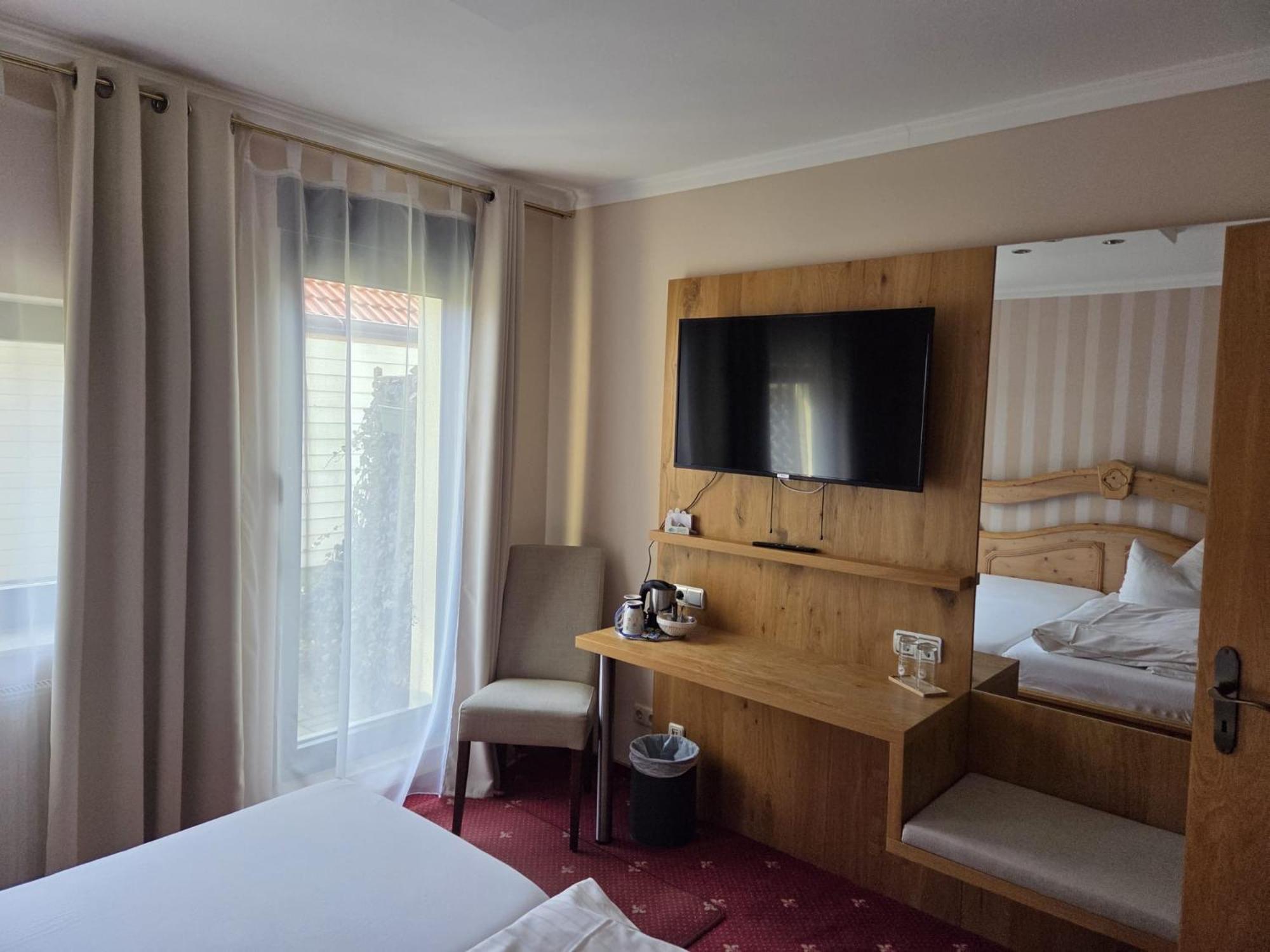 Landhotel Burgenblick