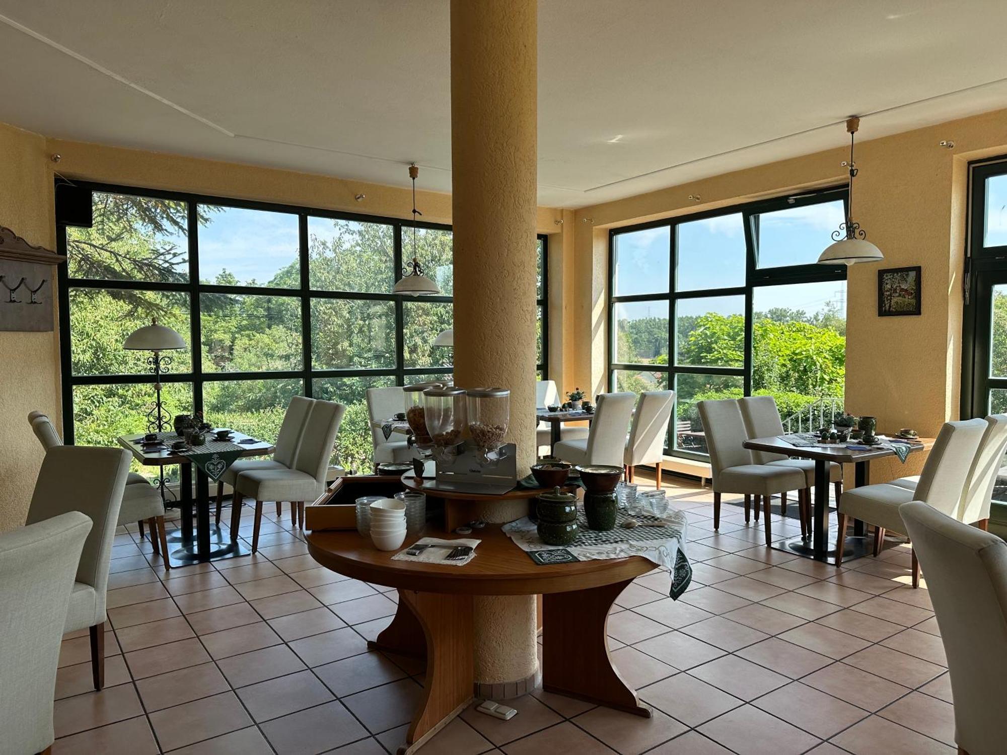 Burgenblick Hotel