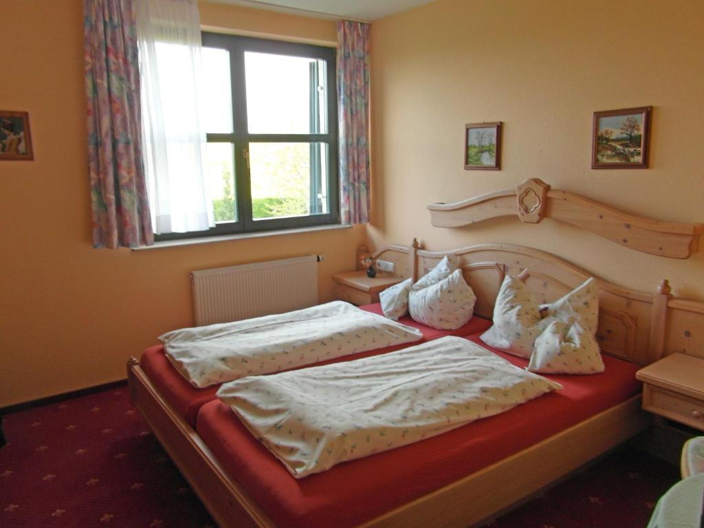 Burgenblick 3*