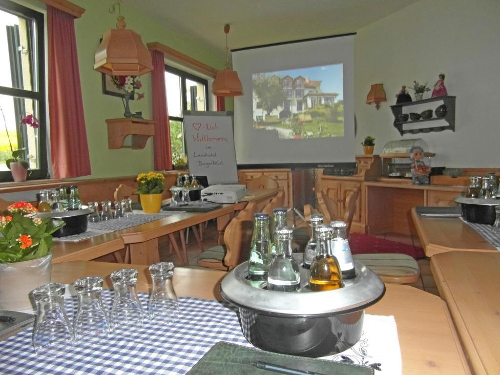 Burgenblick Hotel 3*