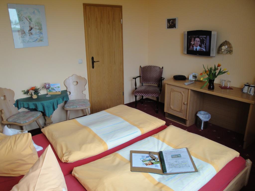 Hotel Burgenblick